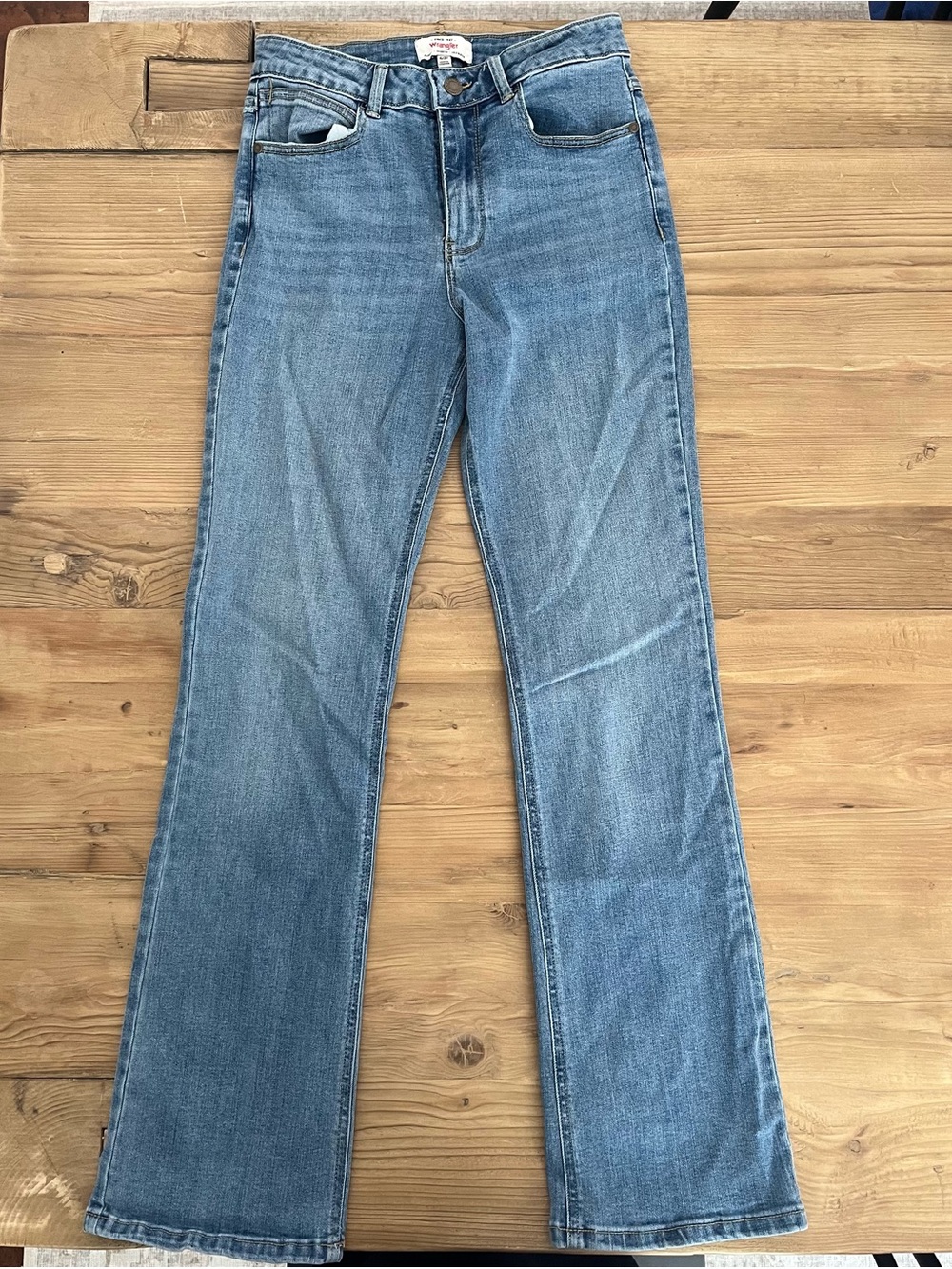 Classic Wrangler Women's Light Blue Straight-Leg Jeans